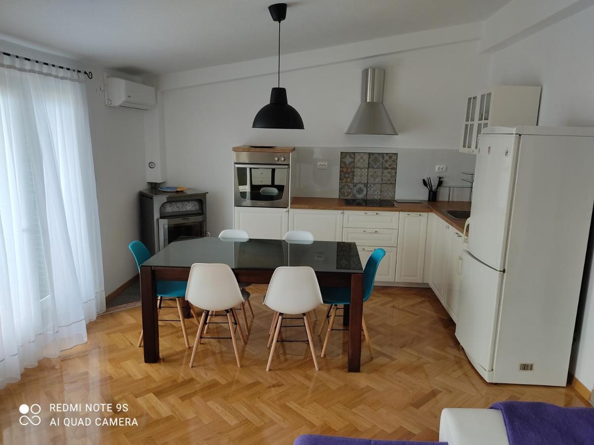 Apartmani Niko Podgora Dış mekan fotoğraf