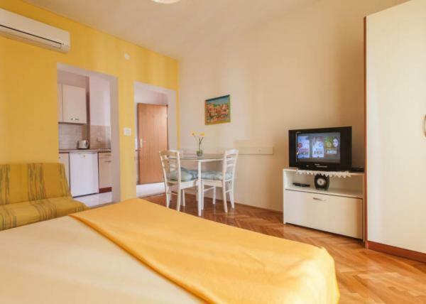 Apartmani Niko Podgora Dış mekan fotoğraf